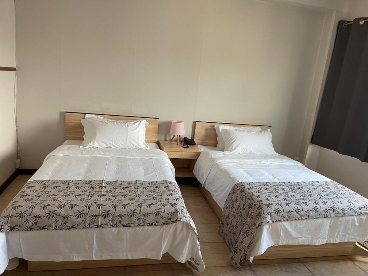 Kirin Guesthouse And Restaurant Port Louis Zewnętrze zdjęcie