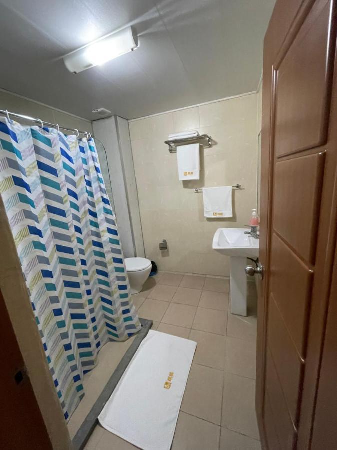 Kirin Guesthouse And Restaurant Port Louis Zewnętrze zdjęcie